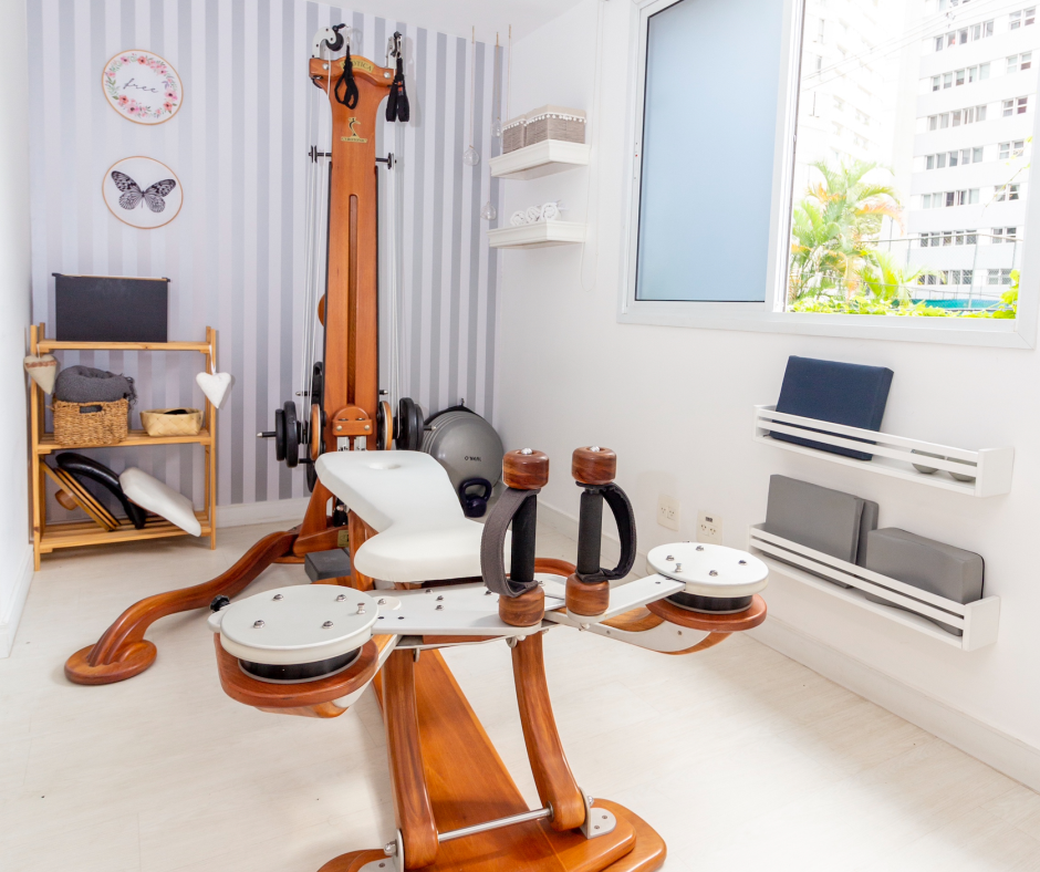 aparelho-especial-para-pilates-gyrotonic-pilates-fisioterapia-em-sp-itaim-bibi